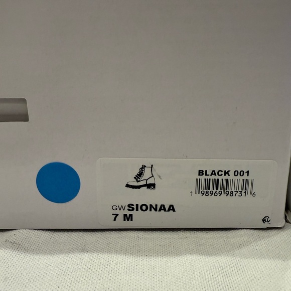 Guess Women's Boots Sionaa Color Black - Picture 11 of 12